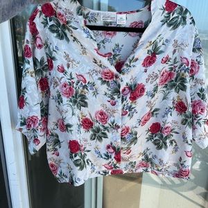 Kathryn Floral Collared Cropped Blouse